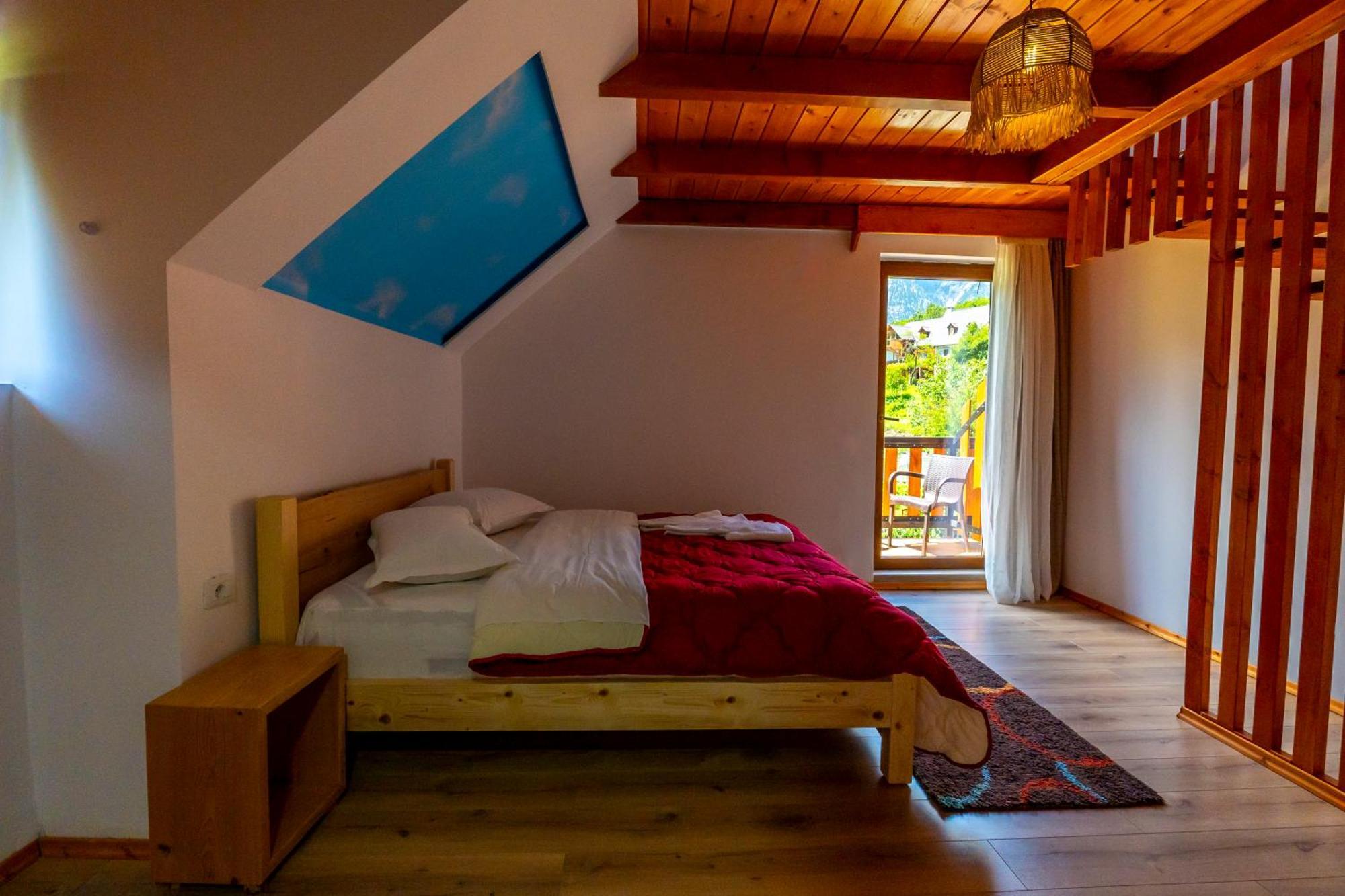 Gegest Hotel Theth Eksteriør billede